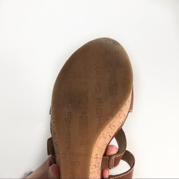 Marco Fisher brown strappy platform wedges - Picture 7 of 8